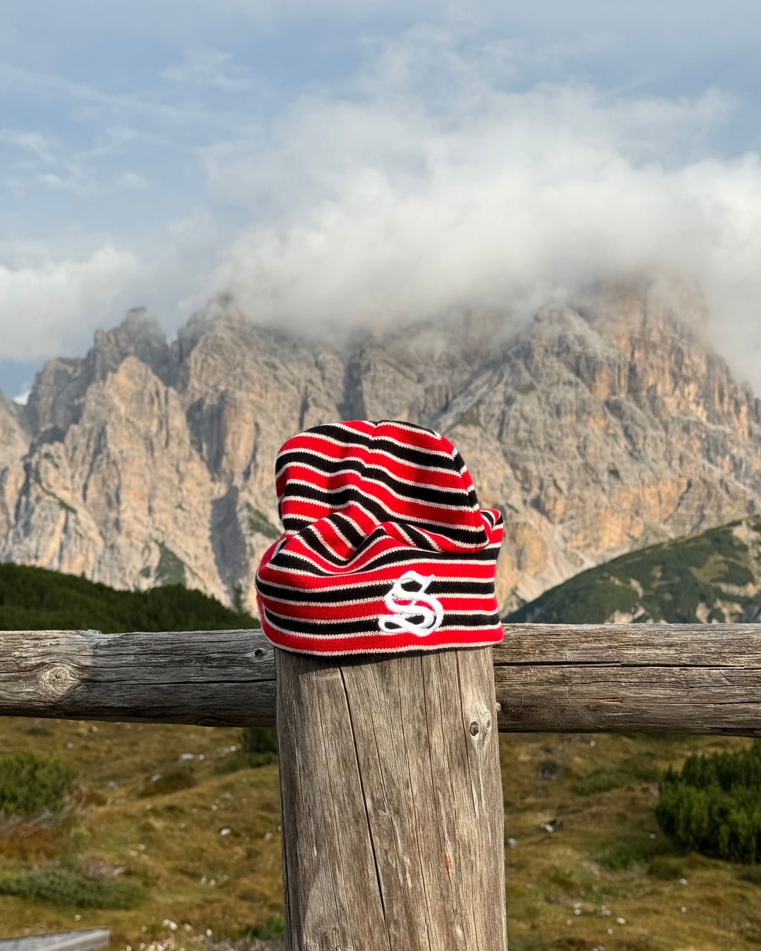 Skull Cap - Stripe S