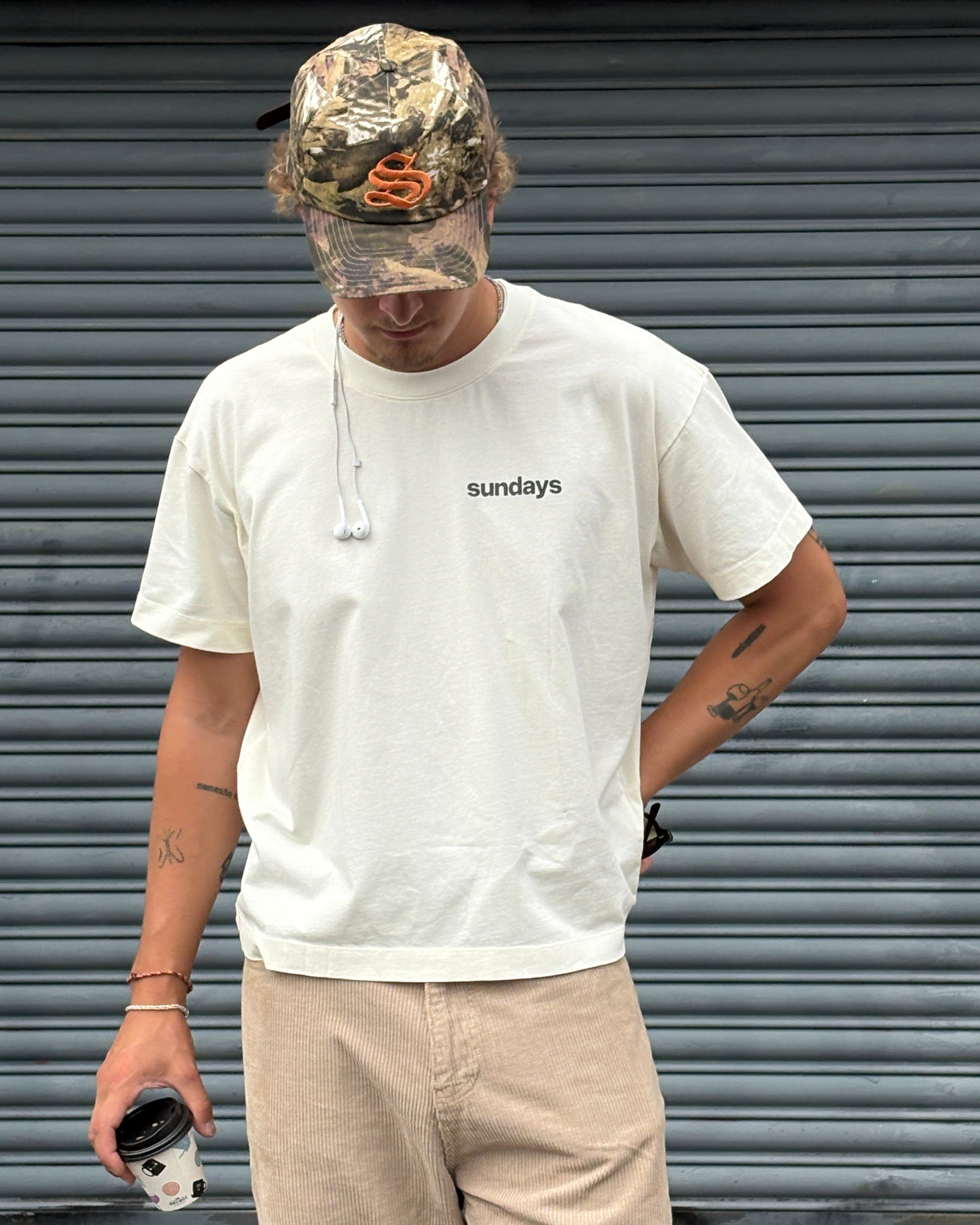 S Tee - White – sundays.xyz