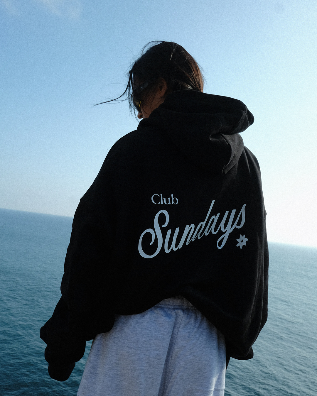 club hoodie black